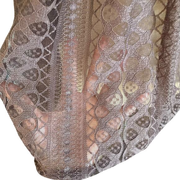 Maurices Light Brown Sheer Lace Top Short Sleeve Size XL Fairy Grunge Whimsygoth - Picture 4 of 9